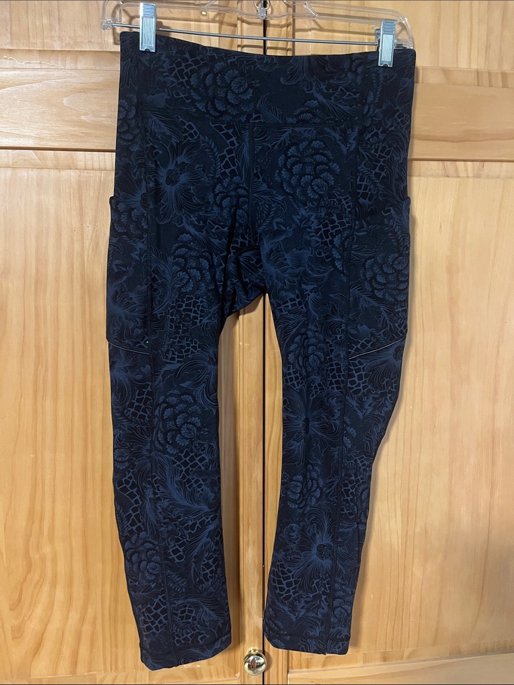 lululemon athletica Navy Floral Print Leggings